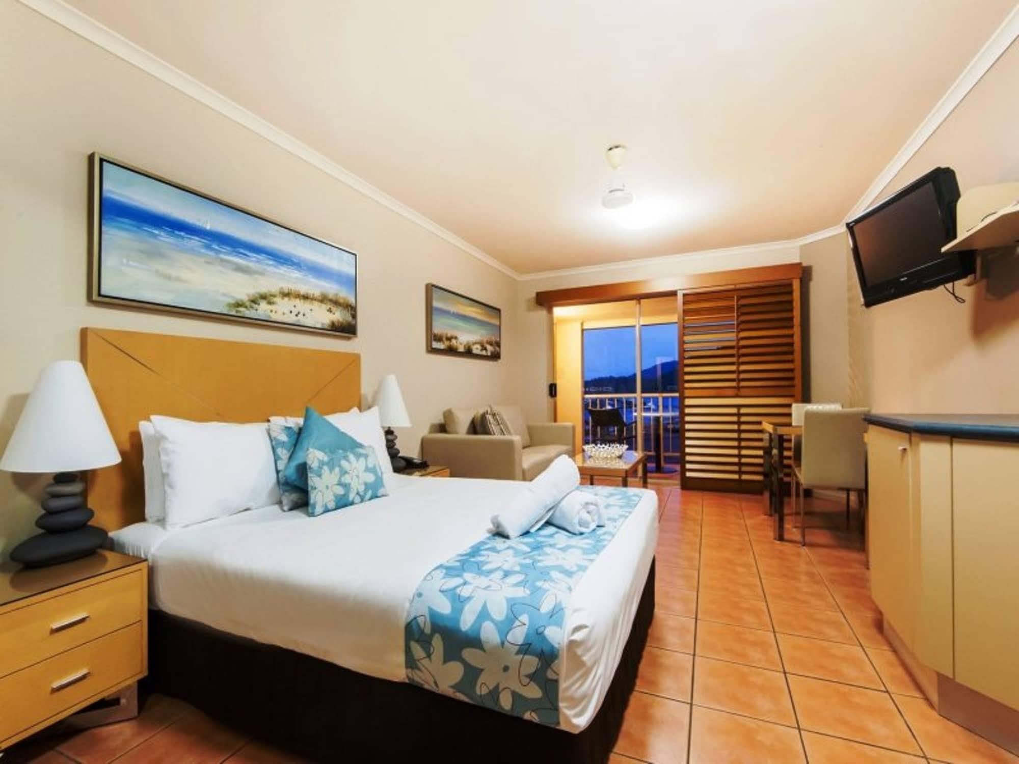 At Boathaven Bay Holiday Apartments Airlie Beach Exterior photo
