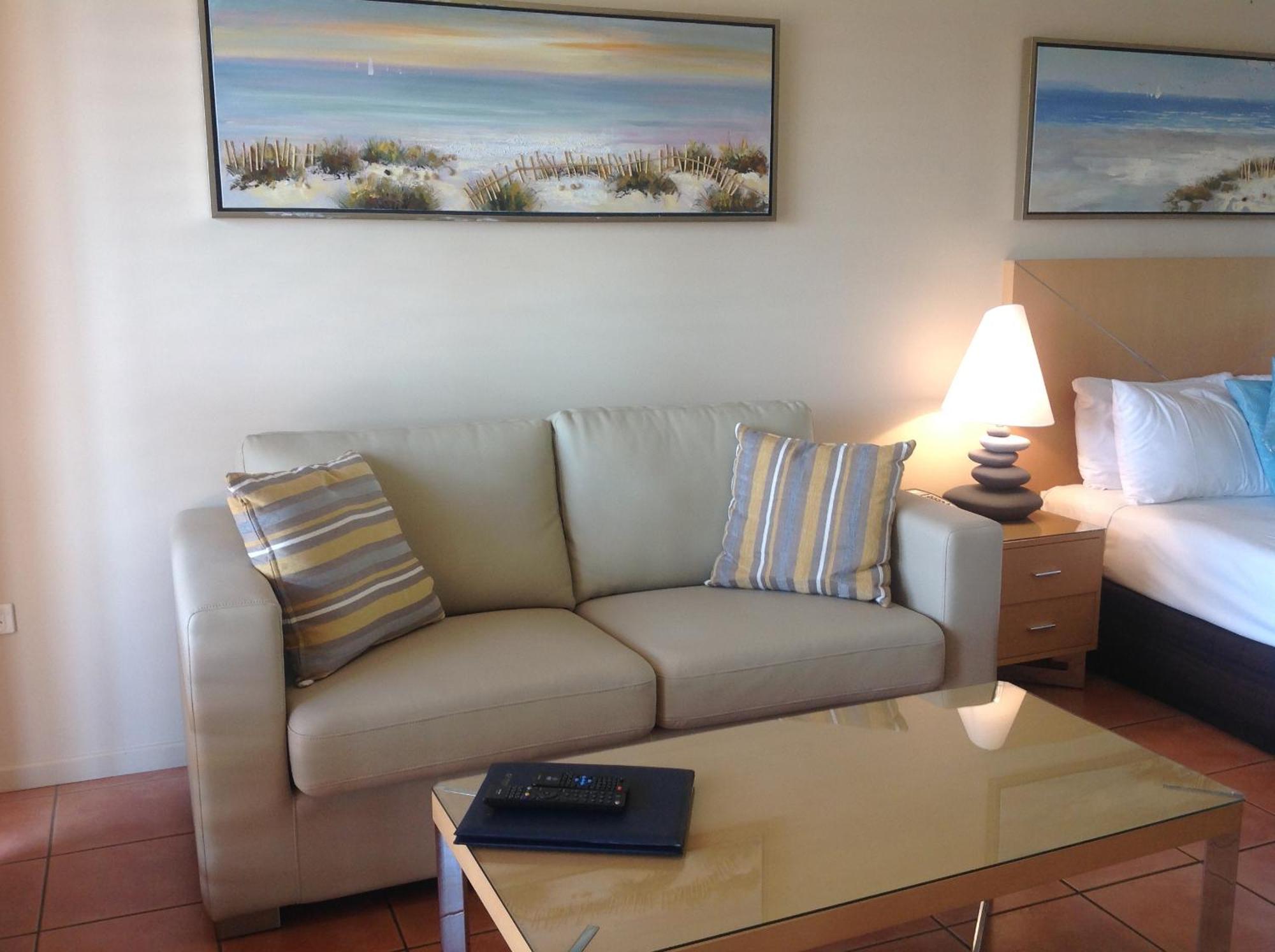 At Boathaven Bay Holiday Apartments Airlie Beach Exterior photo
